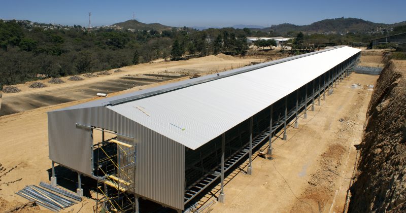 Planta avícola, galponera galvanizada en su totalidad en Guatemala.