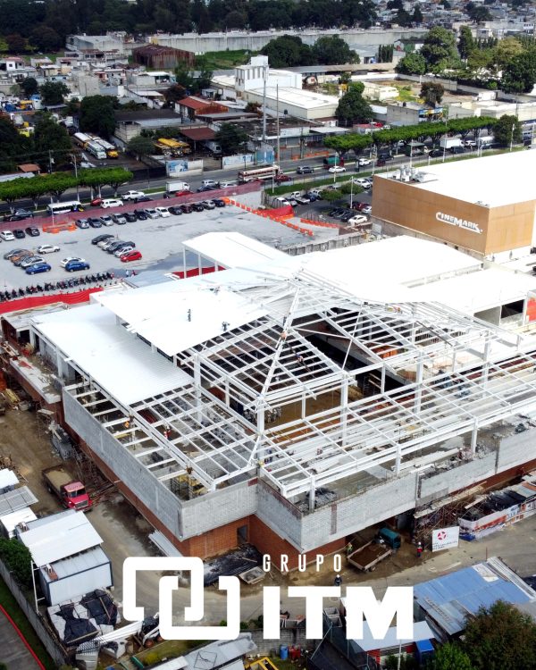 Ampliacion estructural Metrocentro Villa Nueva, Guatemala.